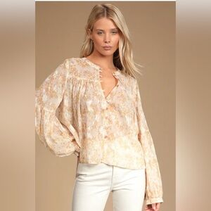 Lulu's Floral Cream Blouse